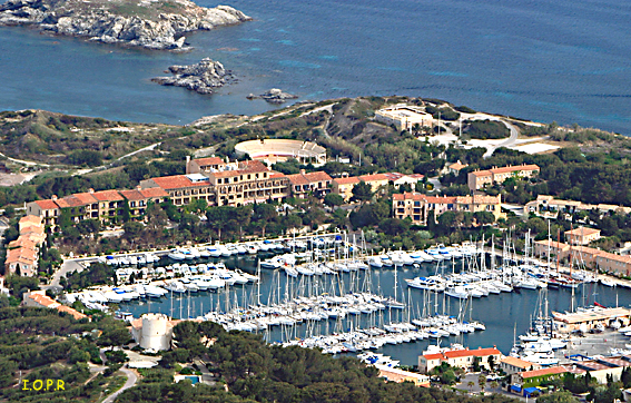 photo du port Sanint-Pierre des Embiez